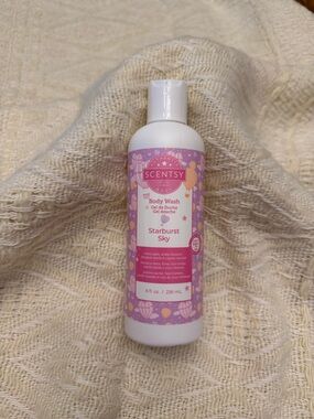 Scentsy Starburst Sky Body Wash - BUNDLE TO SAVE